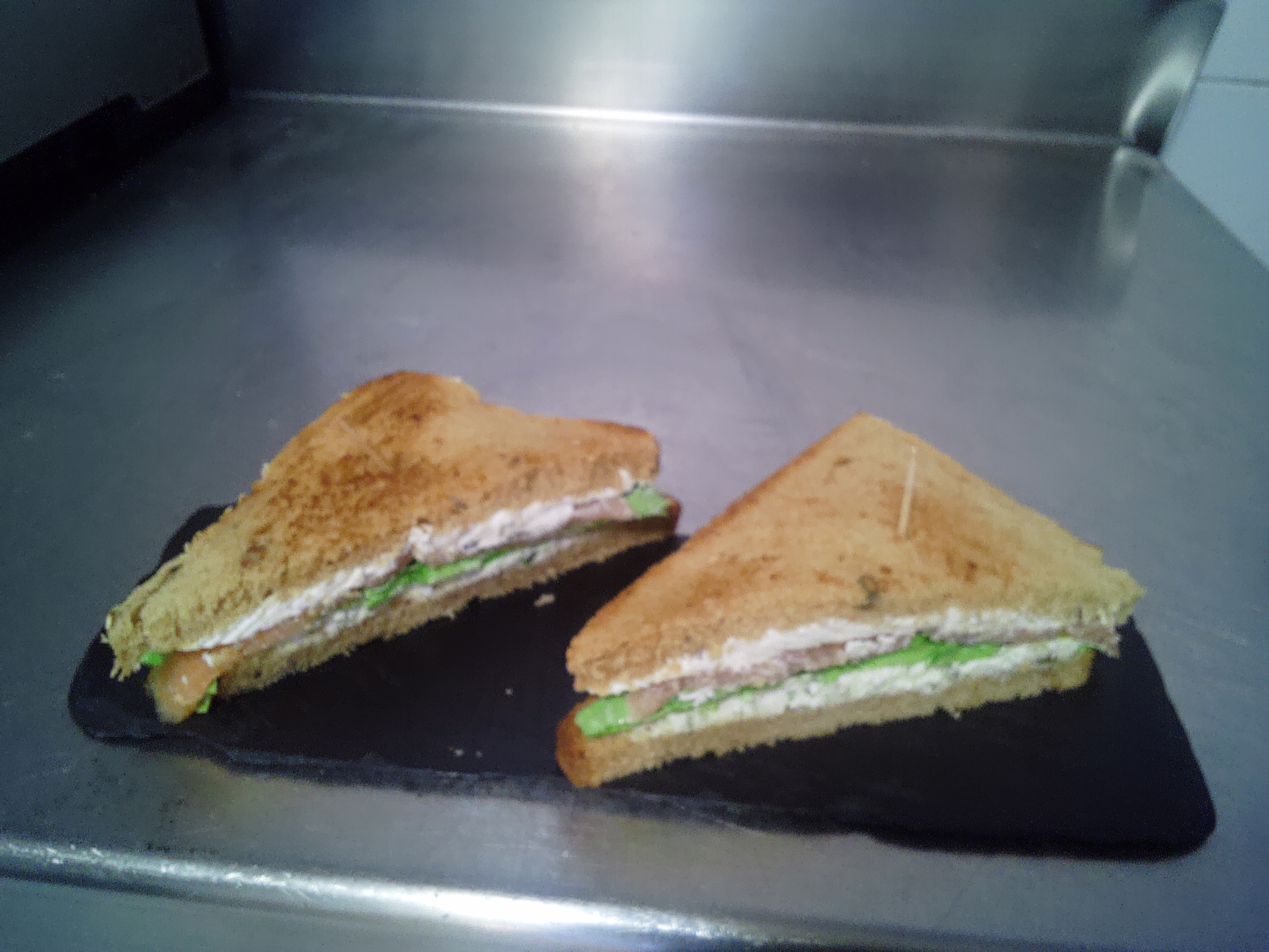 Sandwich Salmon tartara